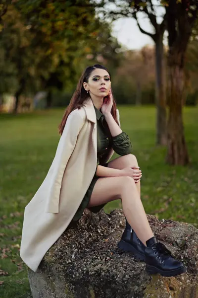 Machiaj pentru ședință foto, stil Lumină naturală, realizat de Iulia Mardare