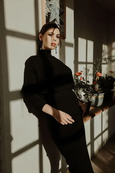 Machiaj pentru ședință foto, stil Editorial, realizat de Iulia Mardare